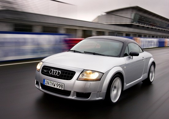 2005 Audi TT quattro Sport Picture 2