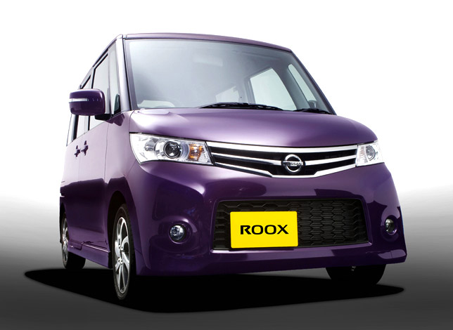 Nissan roox review