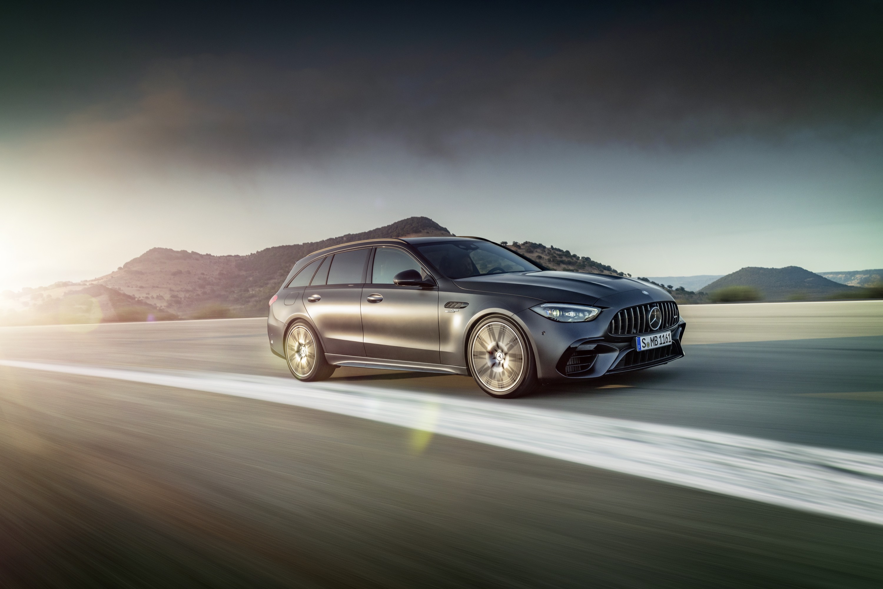 MercedesBenz C63 S AMG E Performance (2024) picture 45 of 63 3000x2001