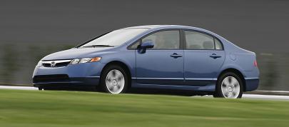 Honda Civic Sedan (2006) - Pictures & Information