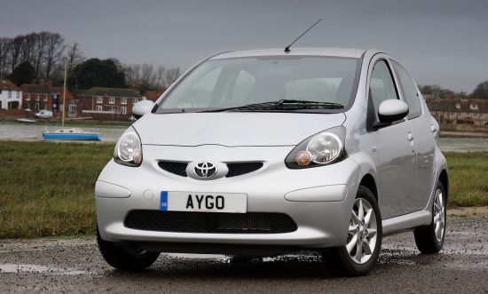 Toyota Aygo Platinum (2007) - HD Picture 1 of 6 - #77915 - 2100x1264