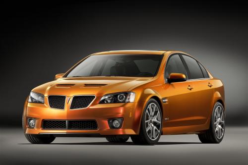 Pontiac G8 Hits the Streets of Canada