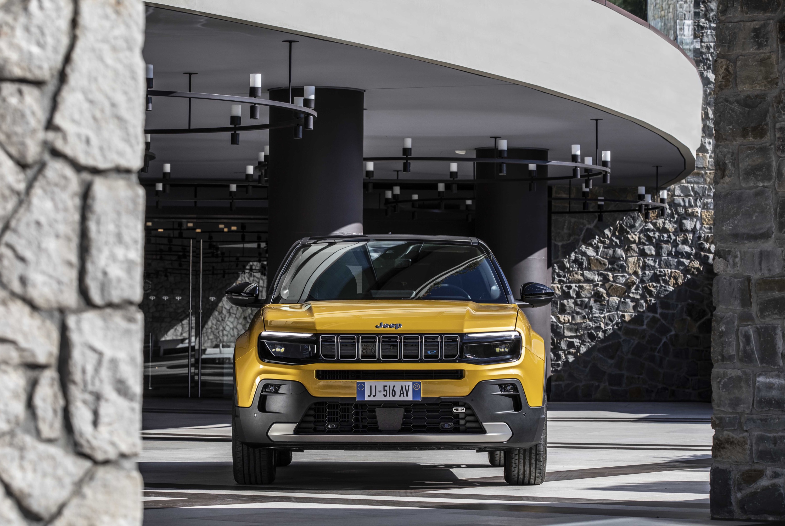Jeep Avenger (2024) - pictures & information