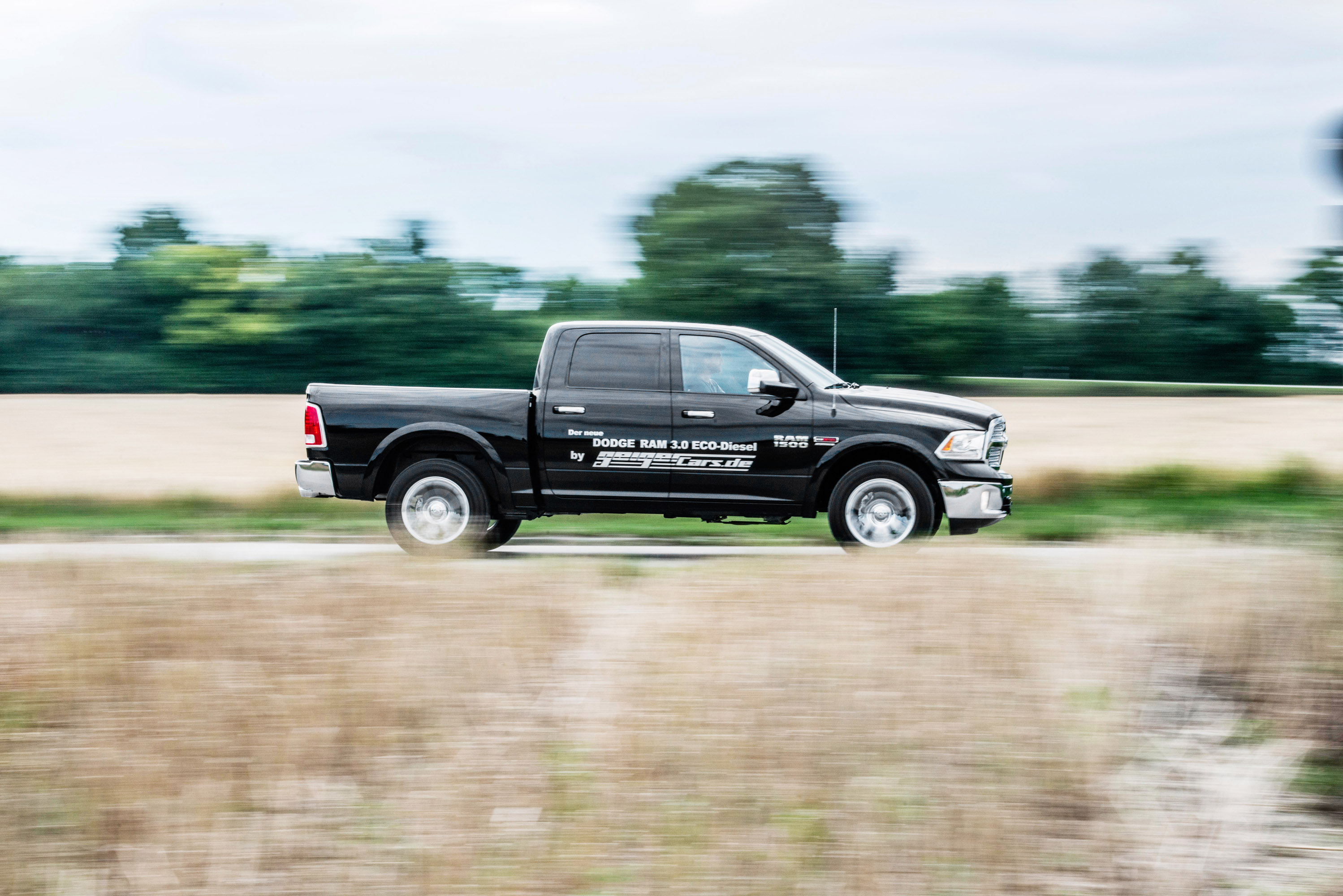 Dodge Ram 1500 Crew Cab Limited 1 Hand — Geigercars - Home of US-Cars