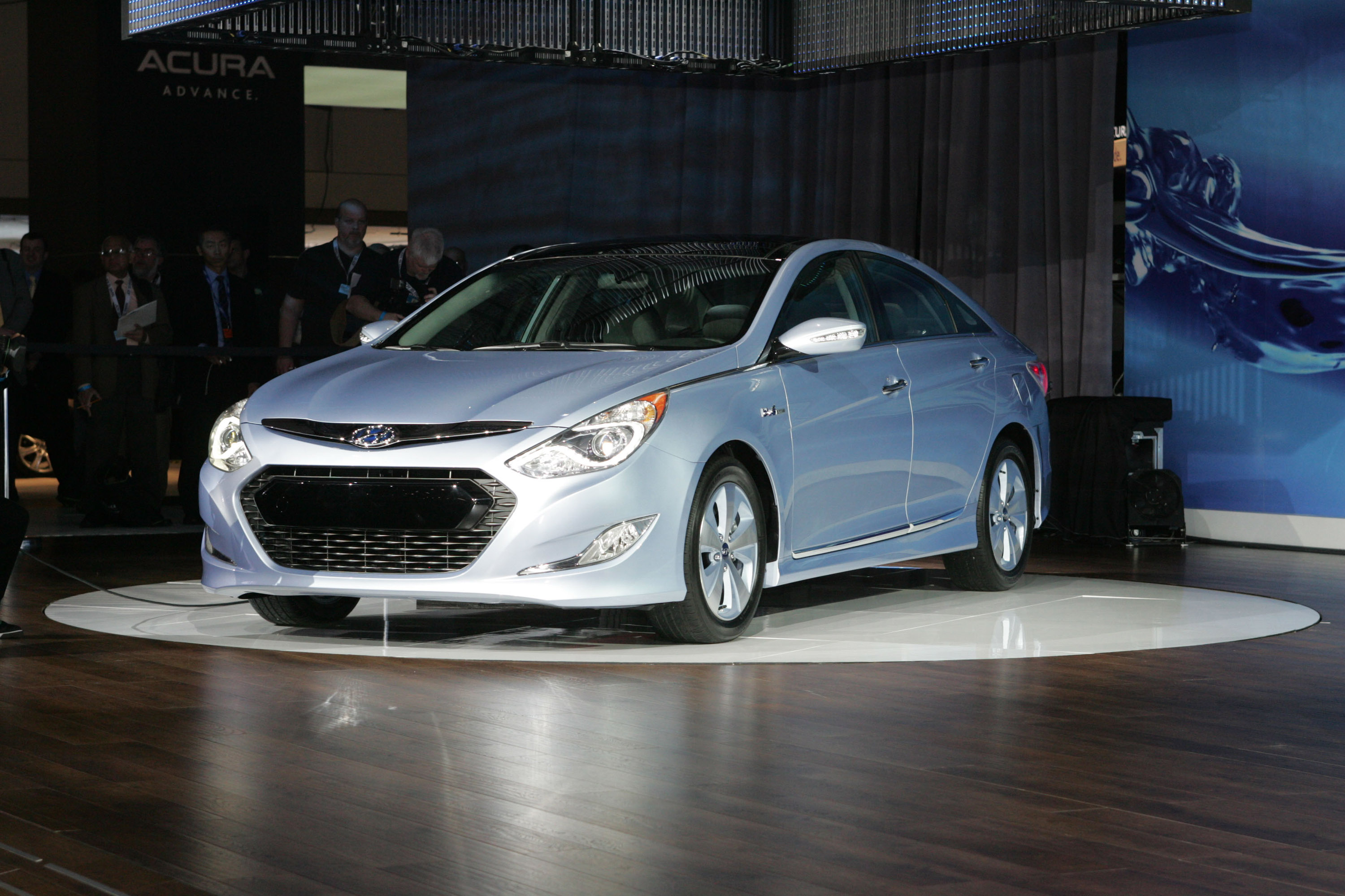 Hyundai at New York (2010) - picture 2 of 3