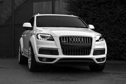 Afzal Kahn and Audi Q7