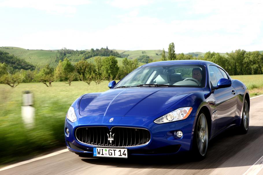 Maserati GranTurismo S Automatic (2010) - high resolution picture 21 of ...