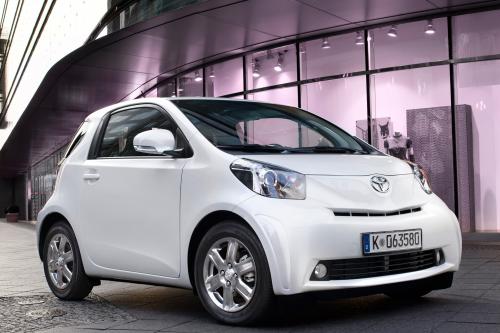 Toyota announces prices and specifications for new iQ