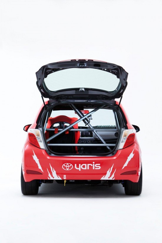 Toyota Yaris B-Spec Club Racer (2011) - Picture 3 Of 5 - 1000x1500