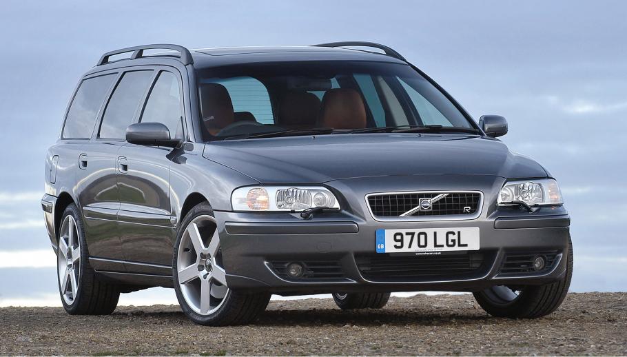 Volvo V70 R (2005) - picture 1 of 6 - 2575x1468