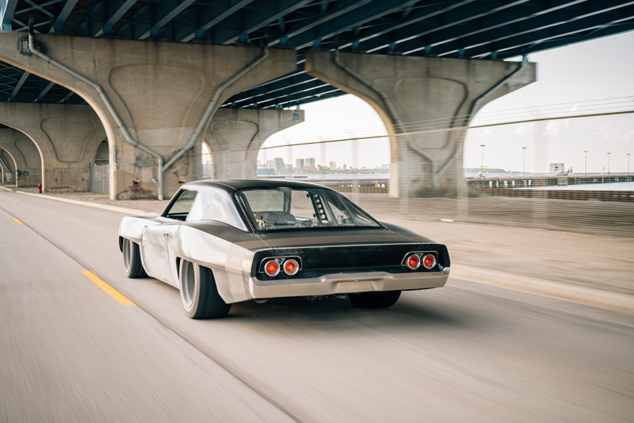 SpeedKore's Mid-Engined '68 Charger Is a Fast and Furious Muscle